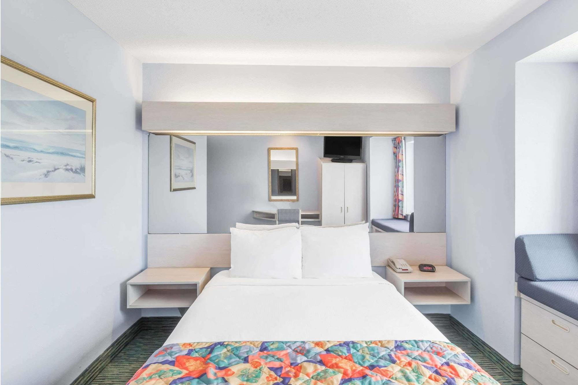 Microtel Inn & Suites By Wyndham Кароліна-Біч Екстер'єр фото