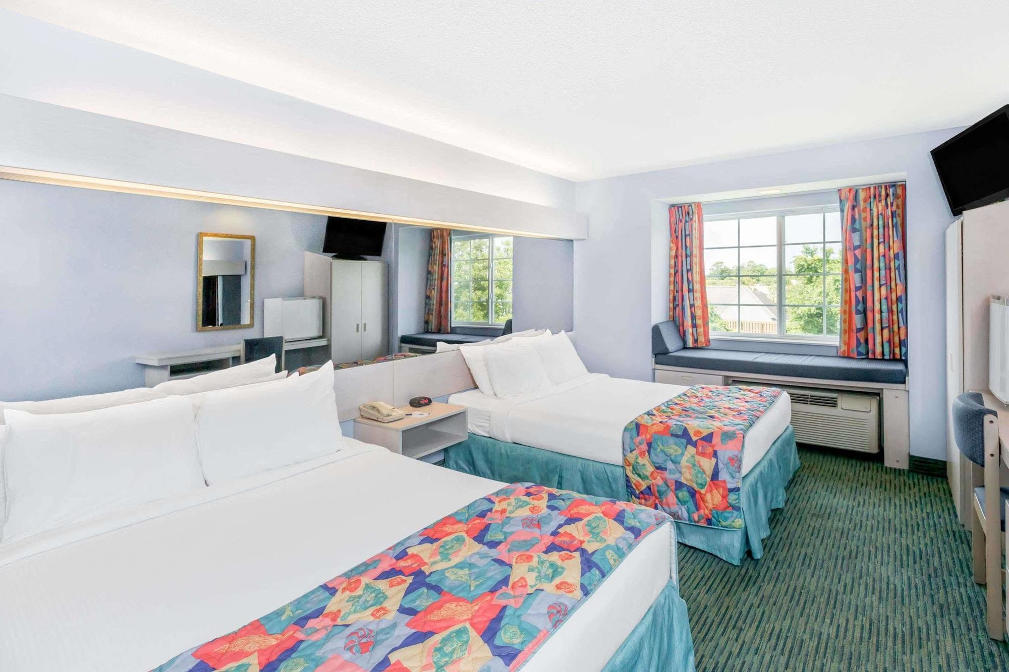 Microtel Inn & Suites By Wyndham Кароліна-Біч Екстер'єр фото